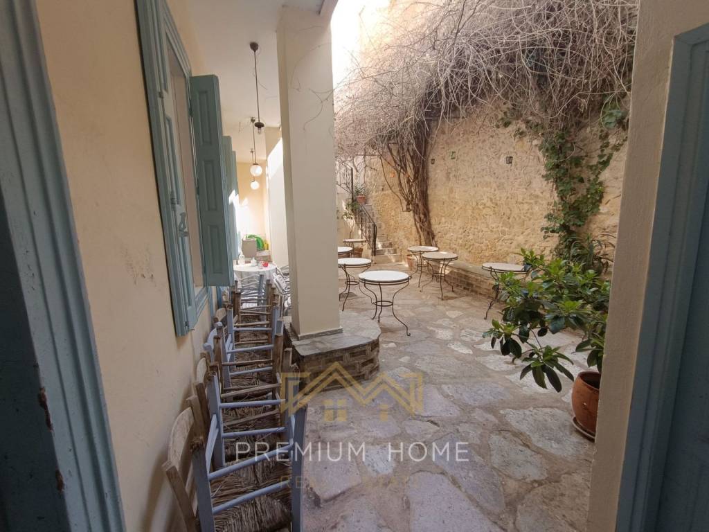 Εσωτερικοι χώροι