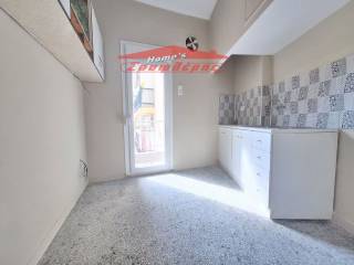 ΞΕΧΩΡΙΣΤΗ ΚΟΥΖΙΝΑ