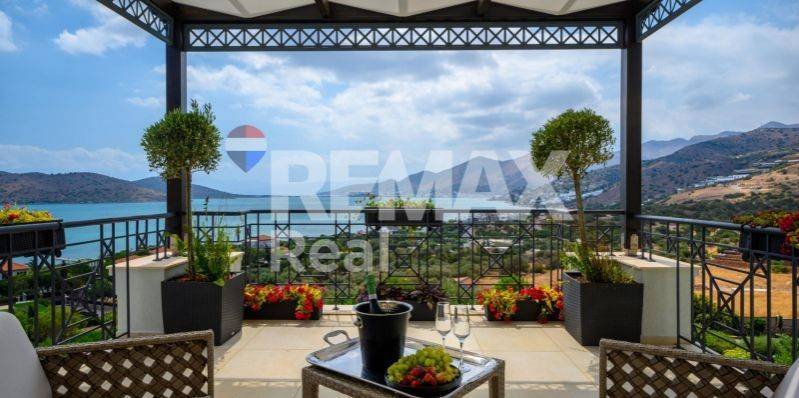 Θέα από μπαλκόνι