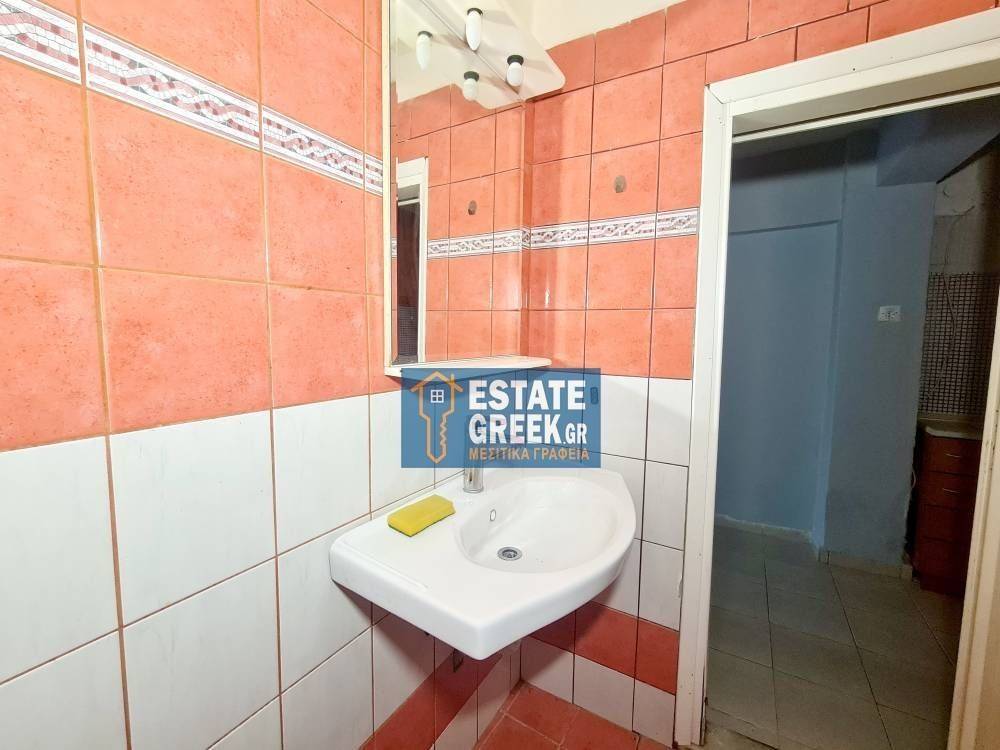 Αγ. Ιωάννης: Ενοικιάζεται μερικώς ανακαινισμένη Γκαρσονιέρα 50τ.μ