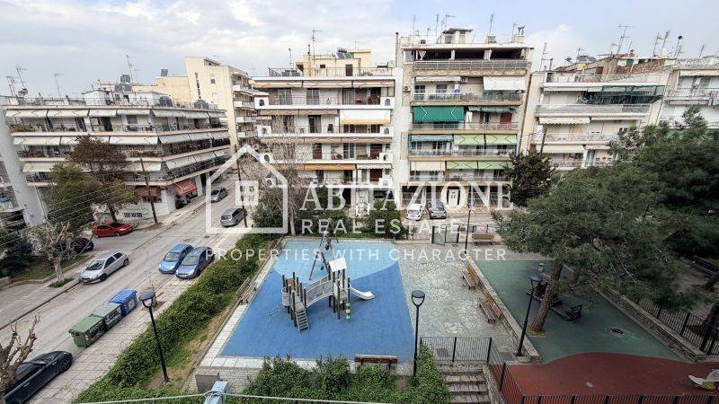 Θέα από μπαλκόνι