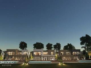 Forumland Real Estate, Εξωτερική Όψη