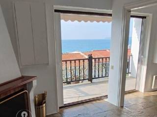 Forumland Real Estate, Θέα θάλασσα