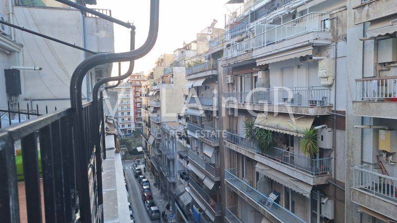 Θέα από μπαλκόνι