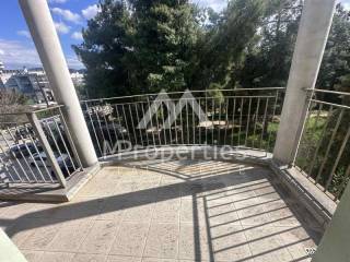 Θέα από μπαλκόνι