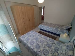 ANYPLACE MESITIKES YPERESIES