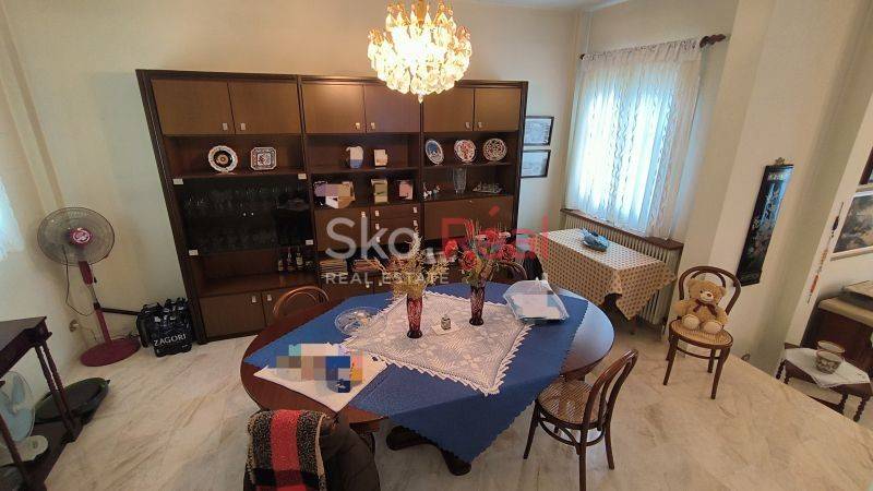 Τραπεζαρία