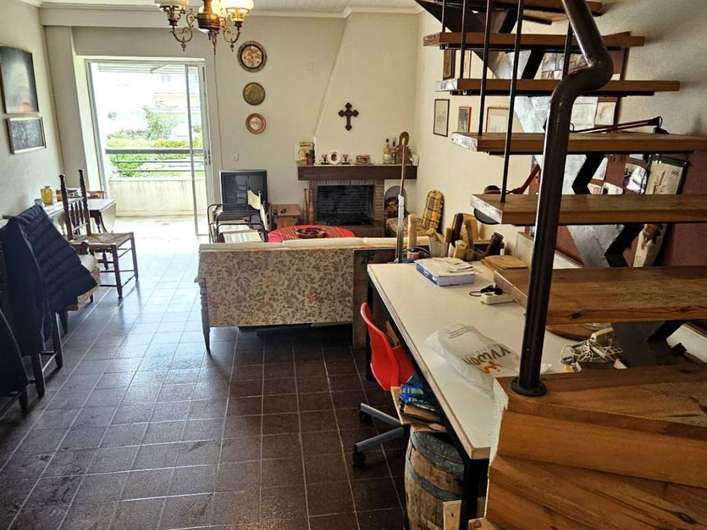 ΕΣΩΤ. ΧΩΡΟΙ