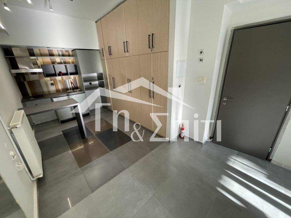 Σαλοκουζίνα