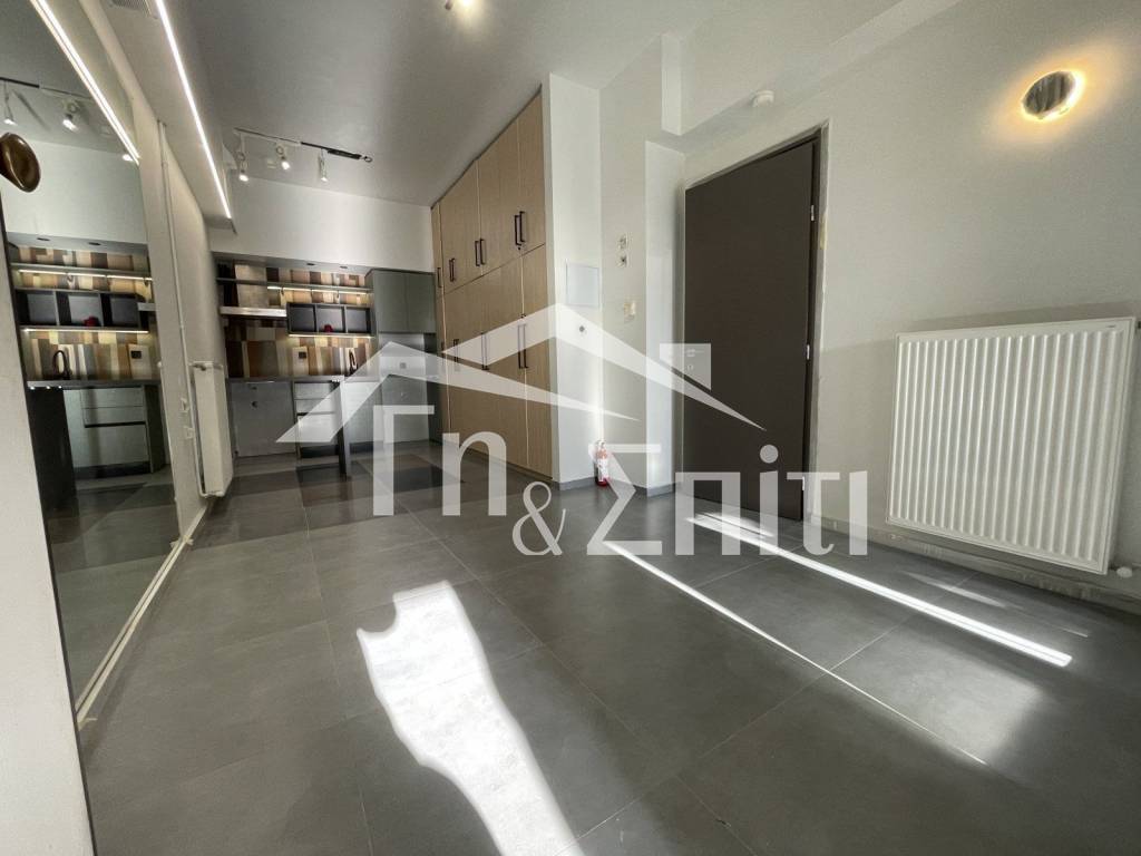 Σαλοκουζίνα