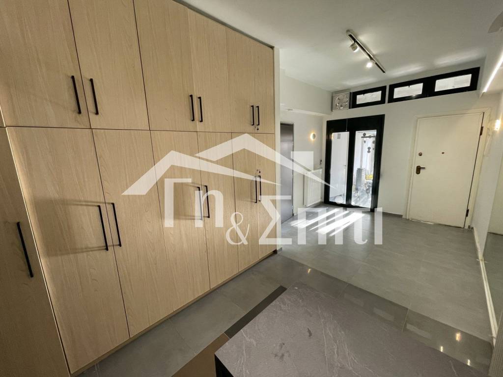 Σαλοκουζίνα