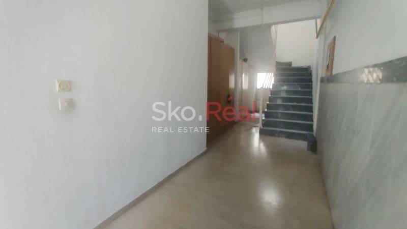 Είσοδος οικοδομής