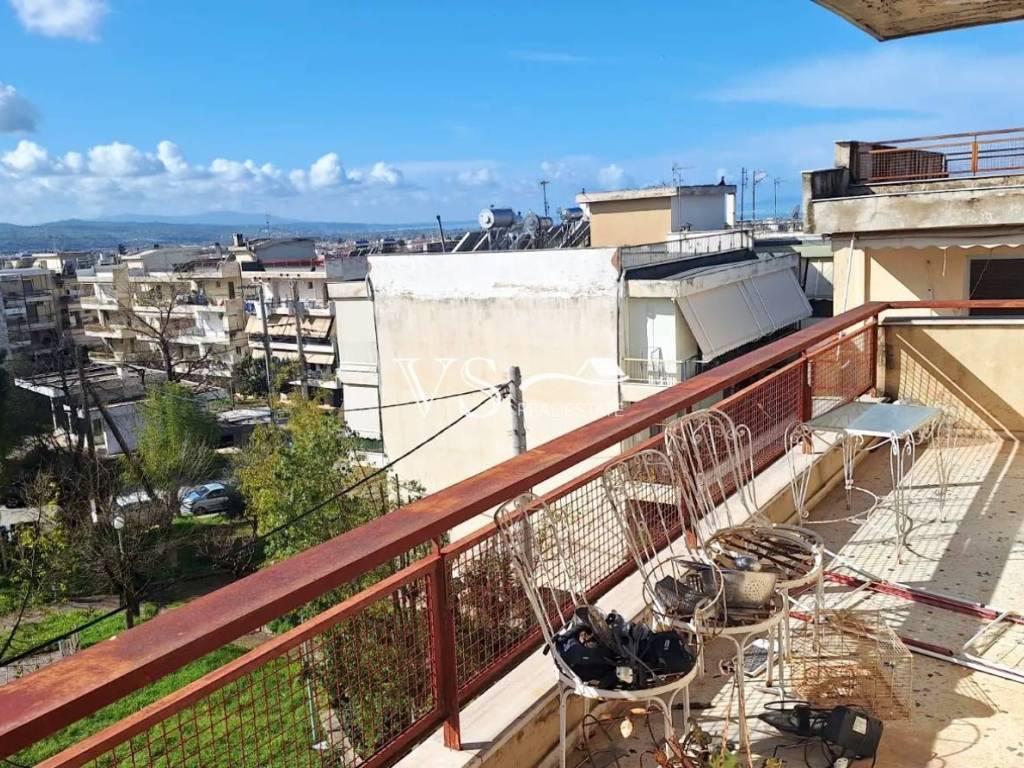 Θέα απο μπαλκόνι