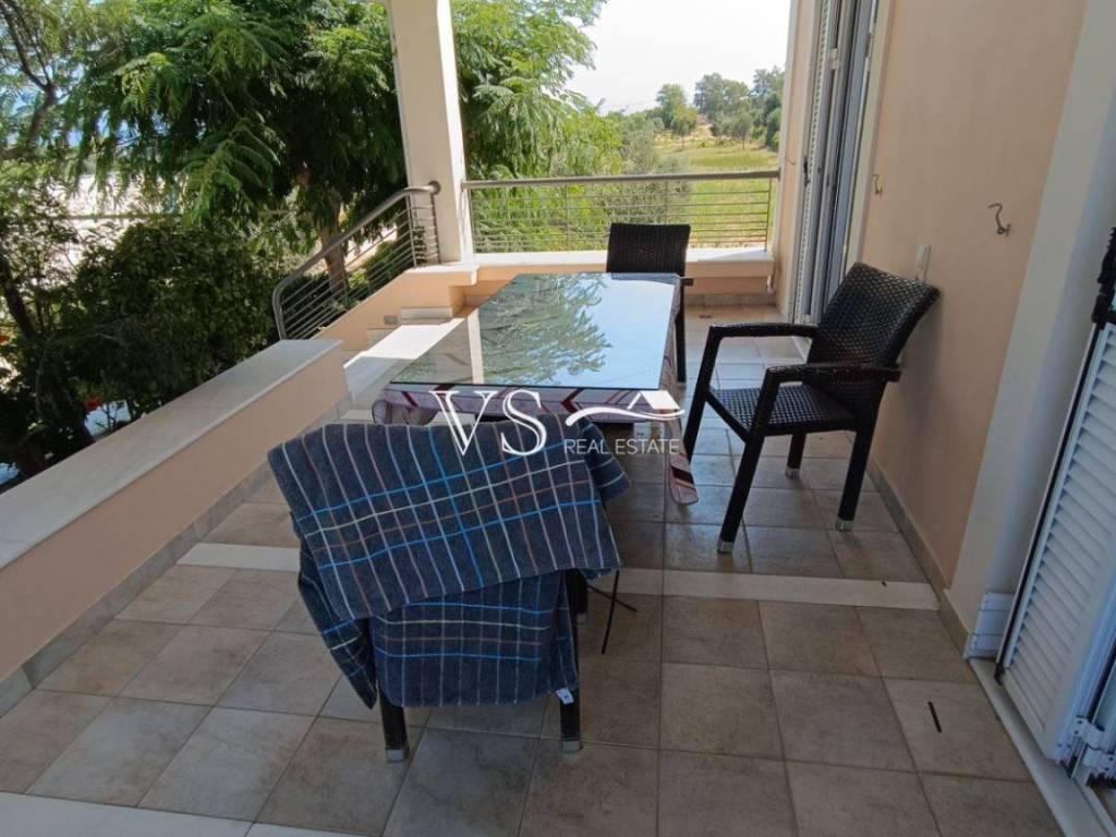 Θέα απο μπαλκόνι