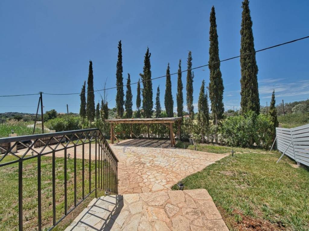 Θέα από μπαλκόνι