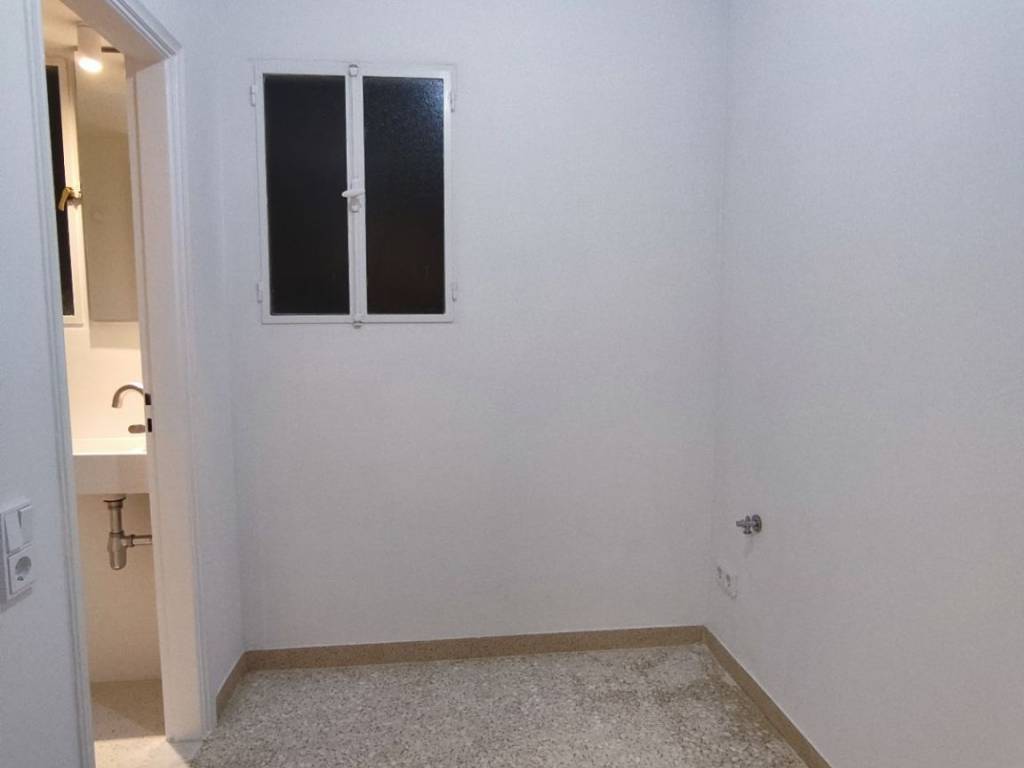 αποθήκη - laundry