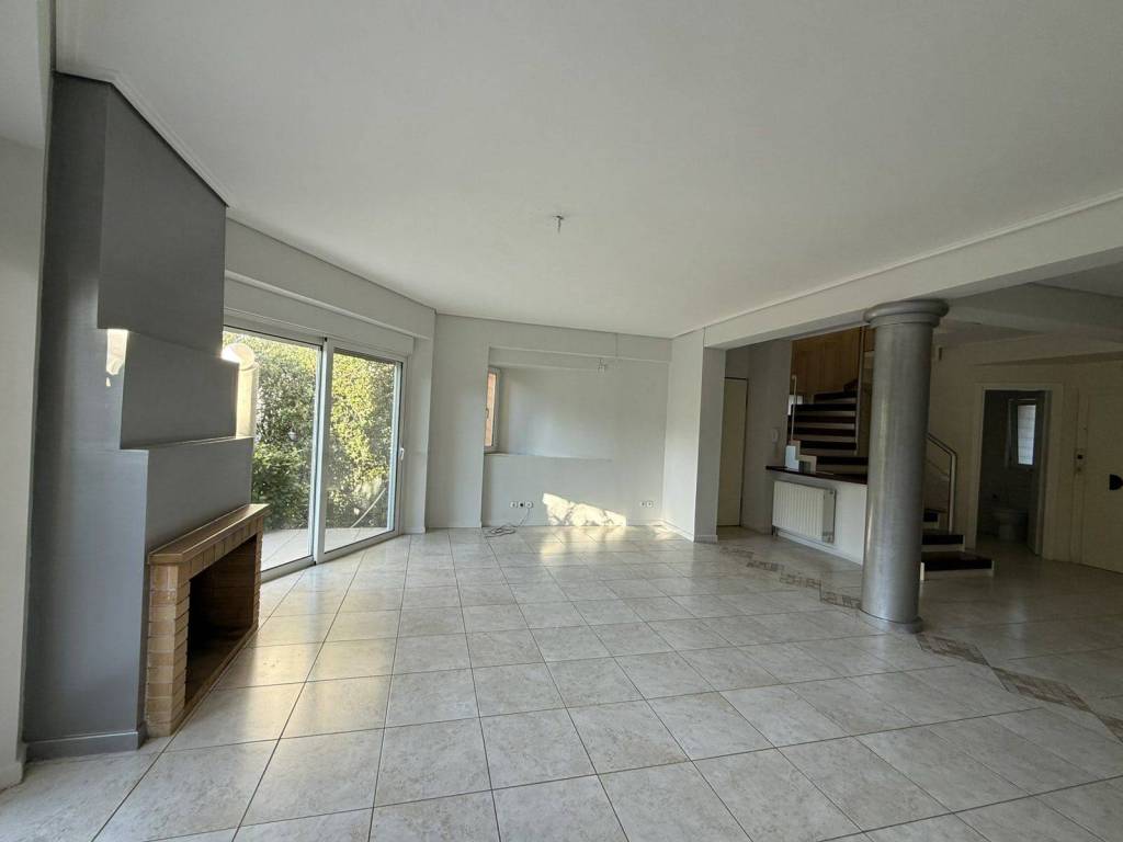 Luxurious detached house