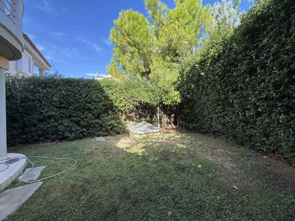 Luxurious detached house