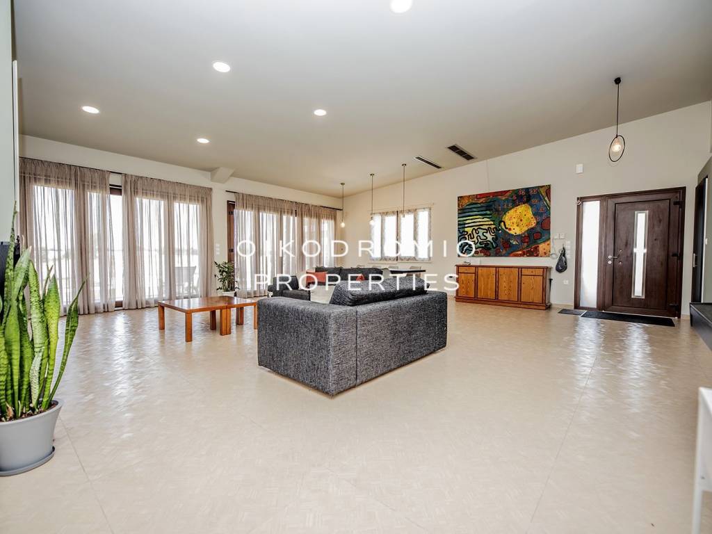 Εσωτερικοι χώροι