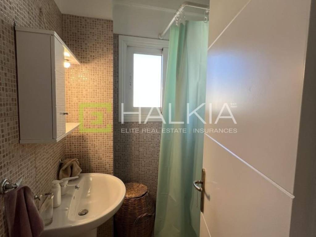 μπάνιο με ντουζιέρα