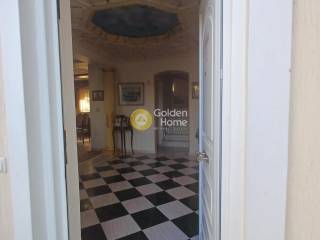 Χολ - Διάδρομος