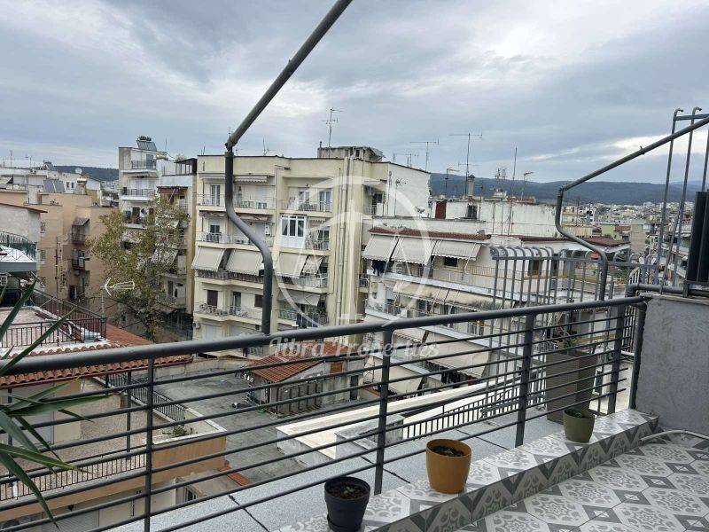 Θέα από μπαλκόνι