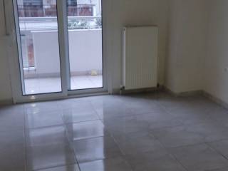 ΣΑΛΟΝΙ ΚΑΙ ΜΠΑΛΚΟΝΙ