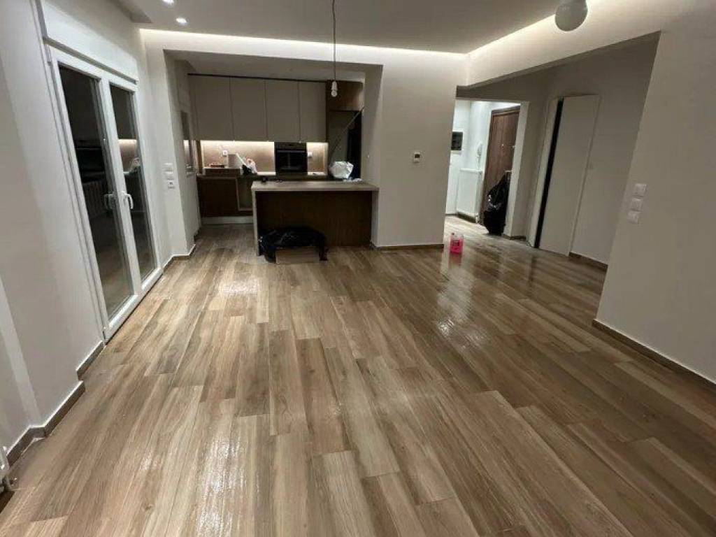 Forumland Real Estate, Σαλοκουζίνα