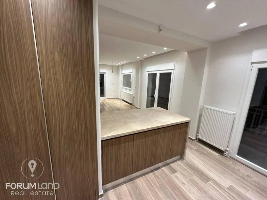 Forumland Real Estate, Σαλοκουζίνα