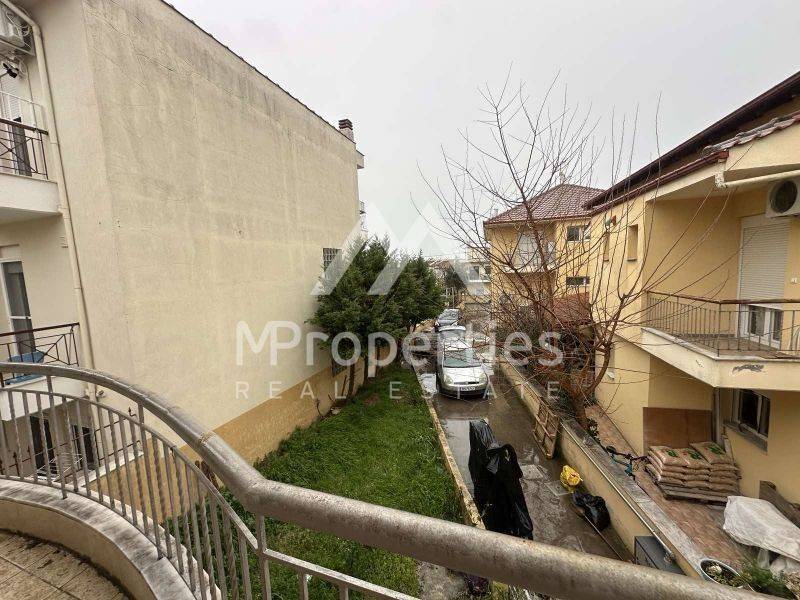 Θέα από μπαλκόνι