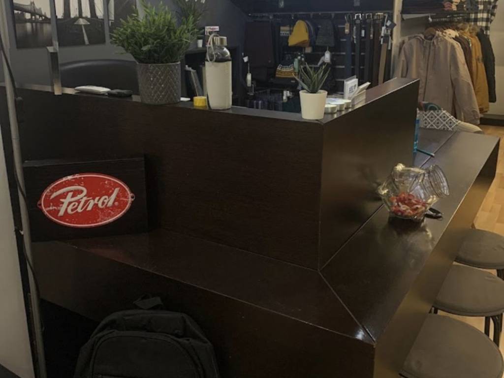 Εσωτερικοι χώροι