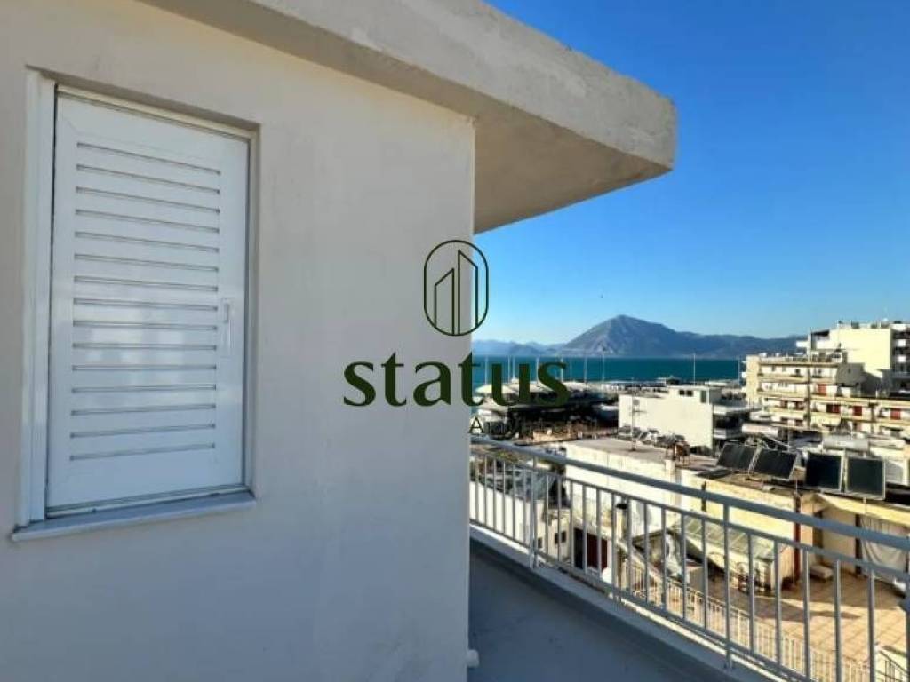 Θέα απο μπαλκόνι