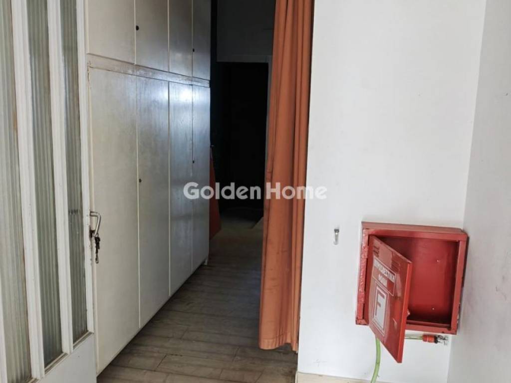 Χολ - Διάδρομος