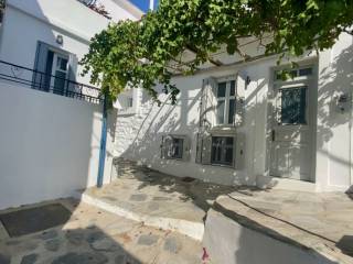 Μπροστινή εξωτερική όψη