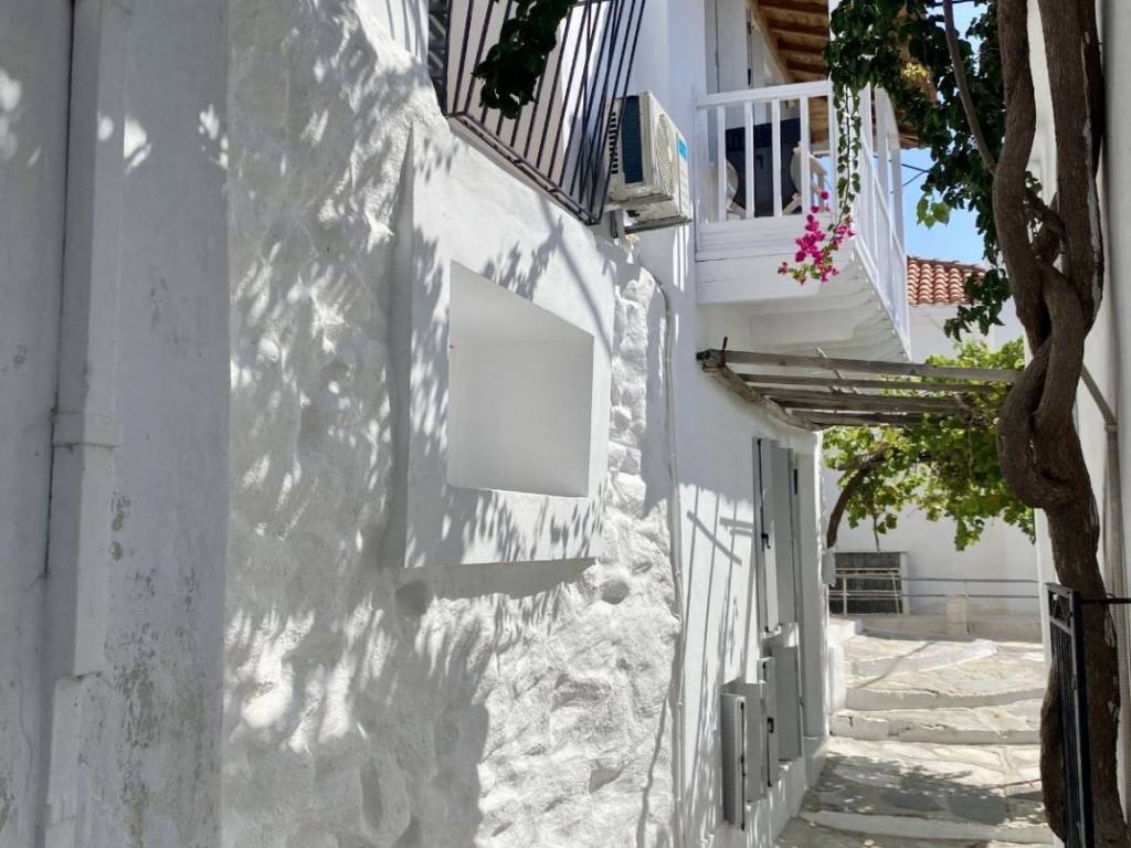 Δρόμος που καταλήγει στο σπίτι