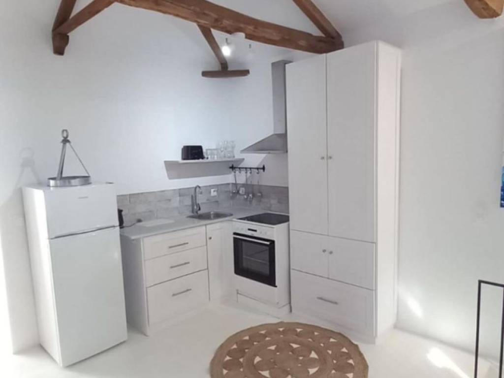 Πλήρης Εξοπλισμένη Κουζίνα