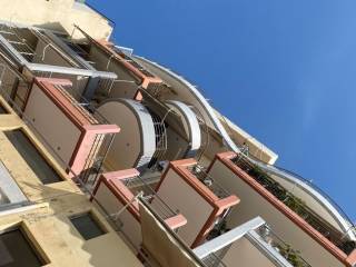 Exoterike opse polykatoikias