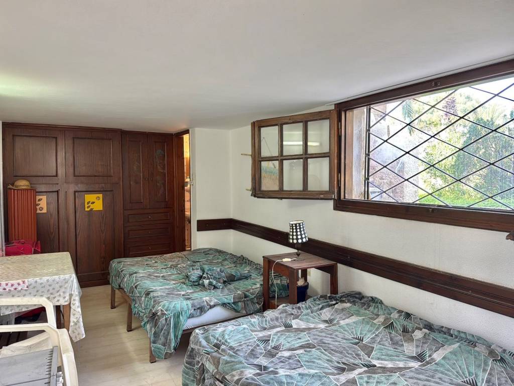 Ανεξάρτητη γκαρσονιέρα