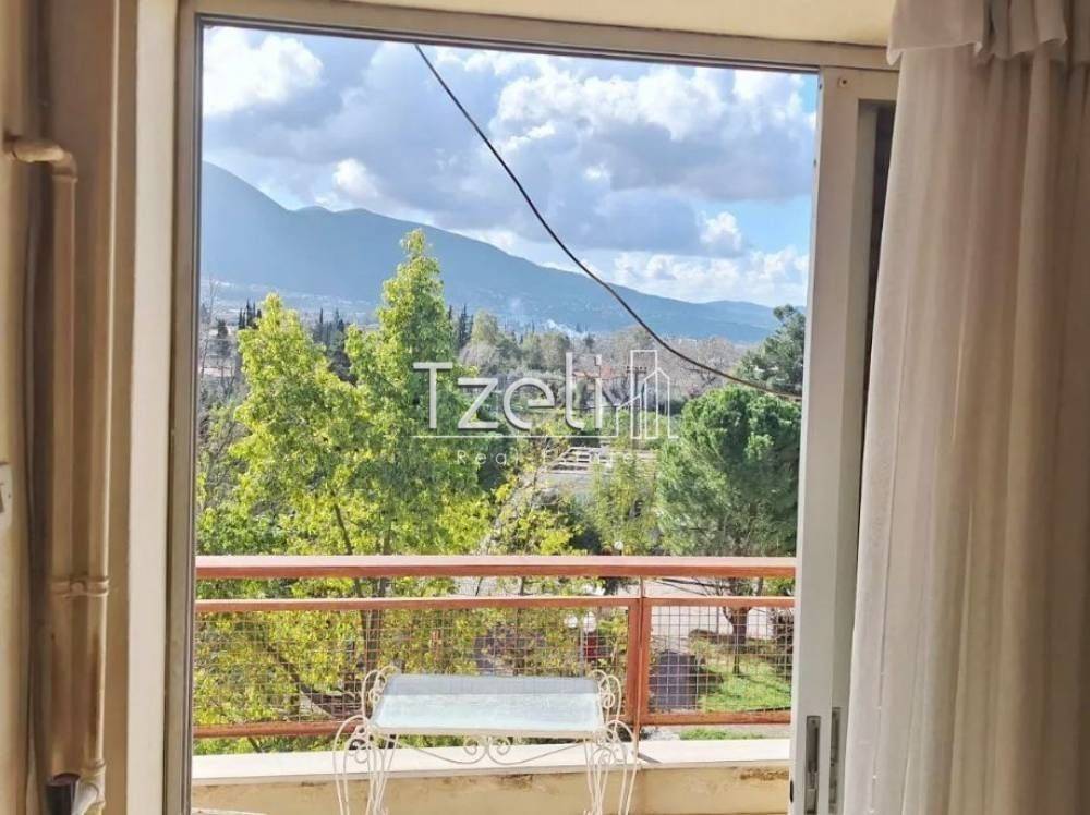 Θέα απο μπαλκόνι