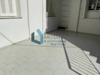 αυλ΄΄΄΄΄΄΄΄΄΄΄΄΄΄΄΄η