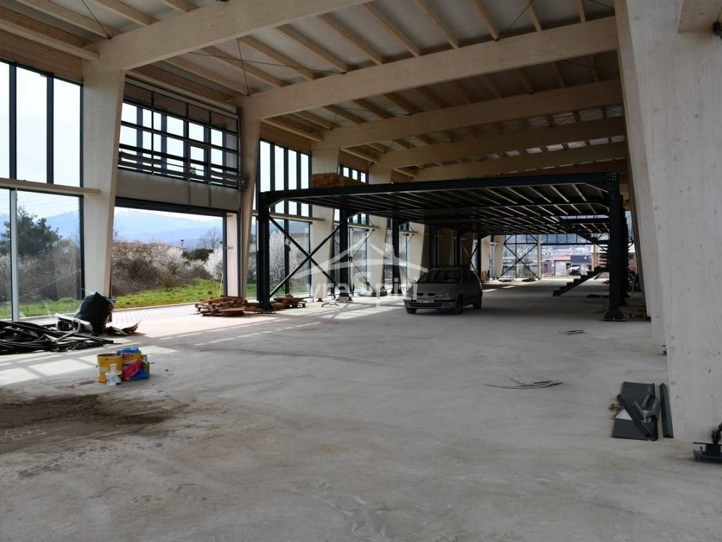 ΑΠΟΨΗ ΚΑΤΑΣΤΗΜΑΤΟΣ