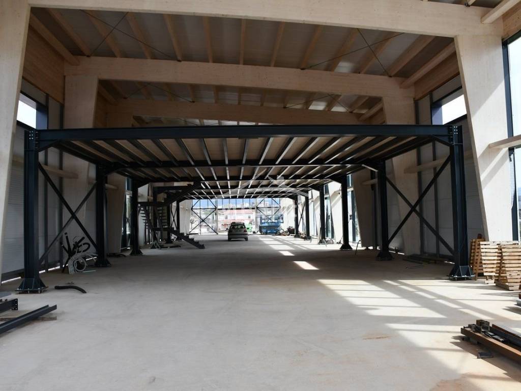 ΑΠΟΨΗ ΚΑΤΑΣΤΗΜΑΤΟΣ