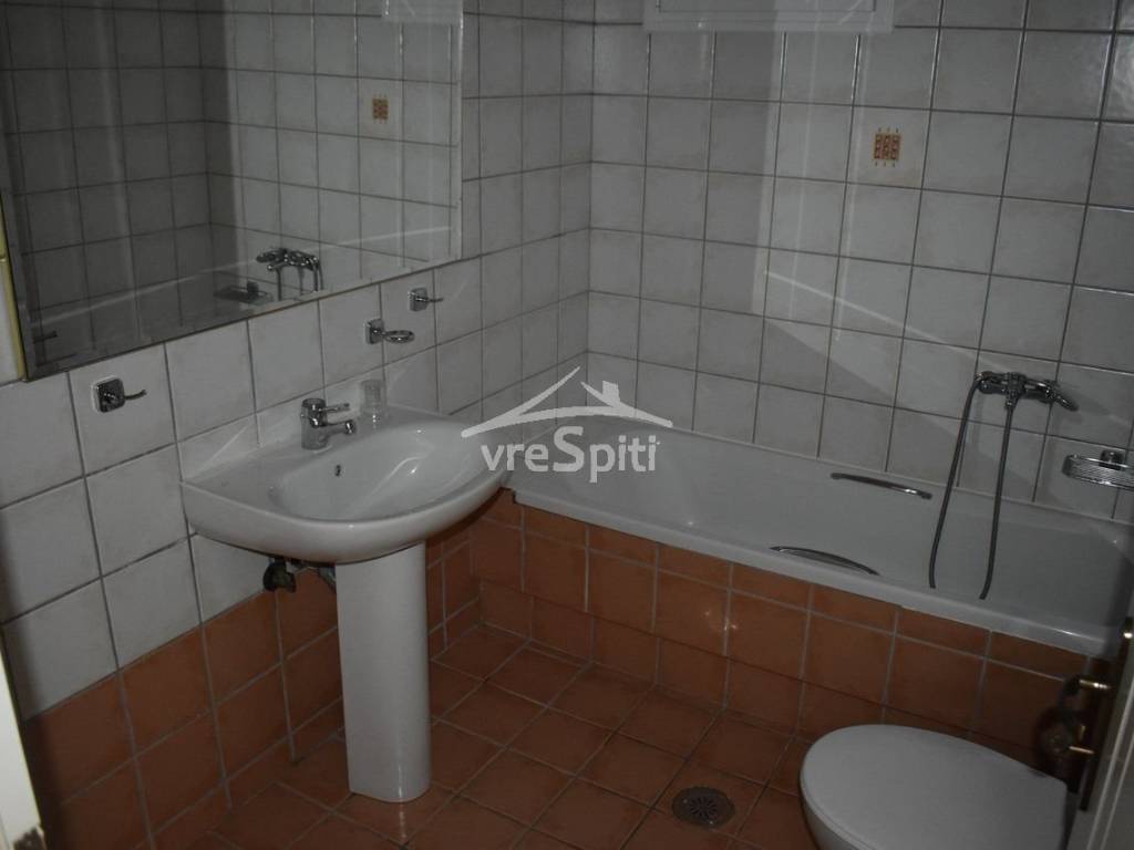 ΑΠΟΨΗ ΛΟΥΤΡΟΥ