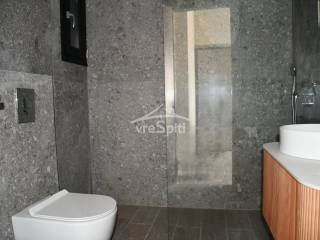 ΑΠΟΨΗ ΜΠΑΝΙΟΥ