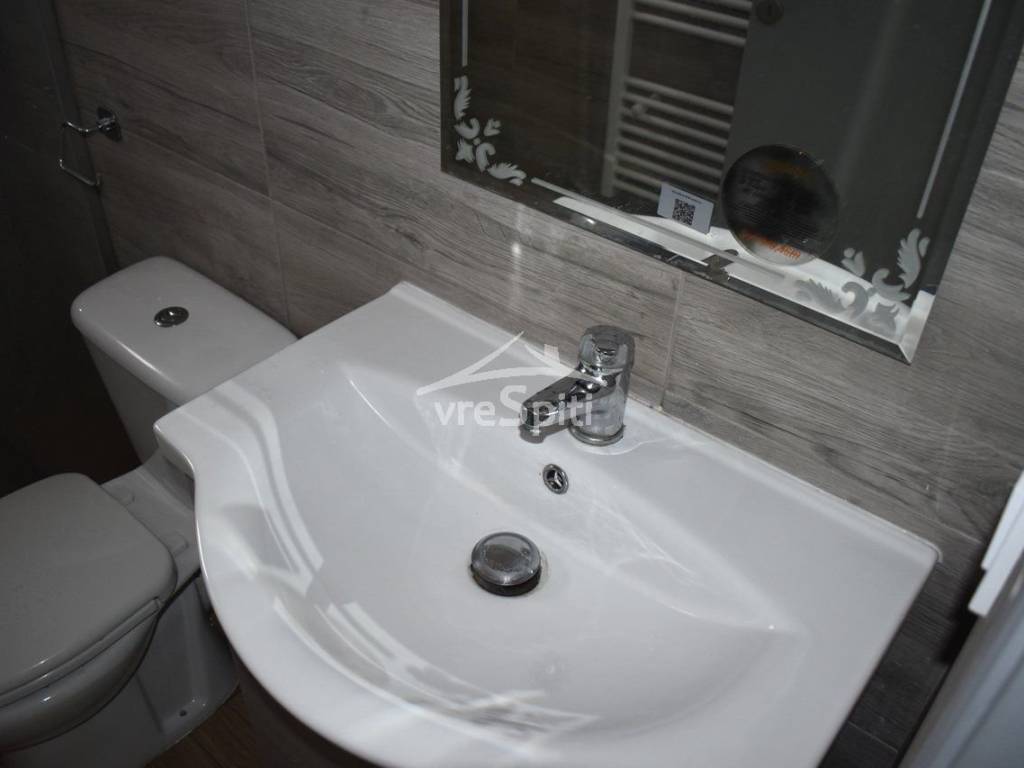 ΑΠΟΨΗ ΛΟΥΤΡΟΥ