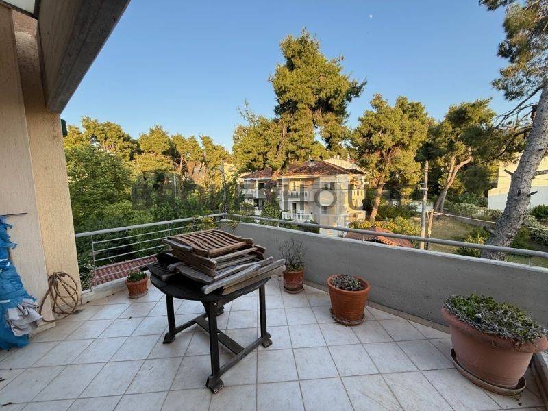 Θέα από μπαλκόνι