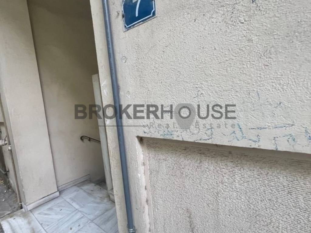 Είσοδος οικοδομής