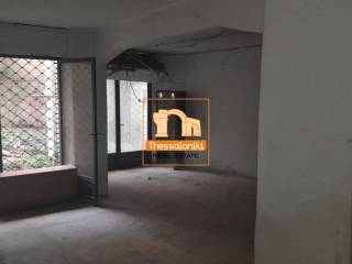 Πλ. Αντιγονιδών, Διαμέρισμα, 300 τ.μ.