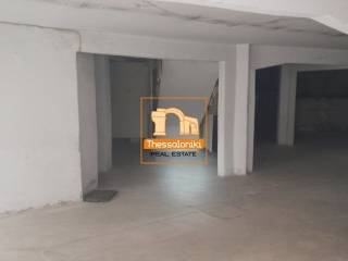 Πλ. Αντιγονιδών, Διαμέρισμα, 300 τ.μ.