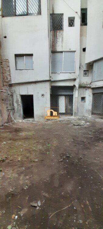 Πλ. Αντιγονιδών, Διαμέρισμα, 300 τ.μ.